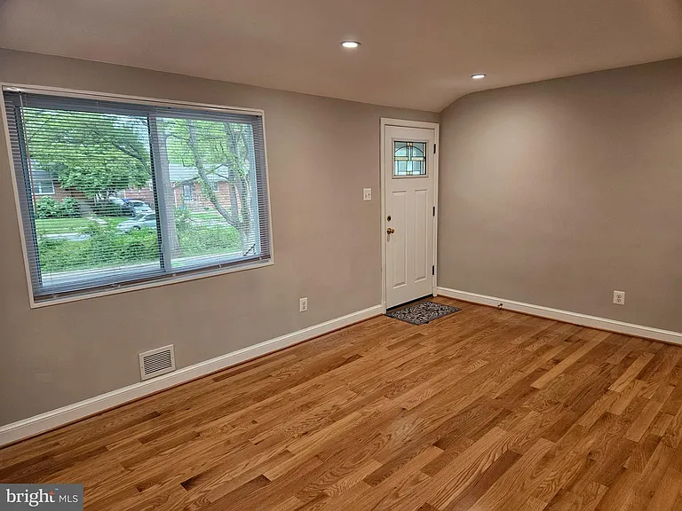 11102 Bucknell Dr — Photo 8