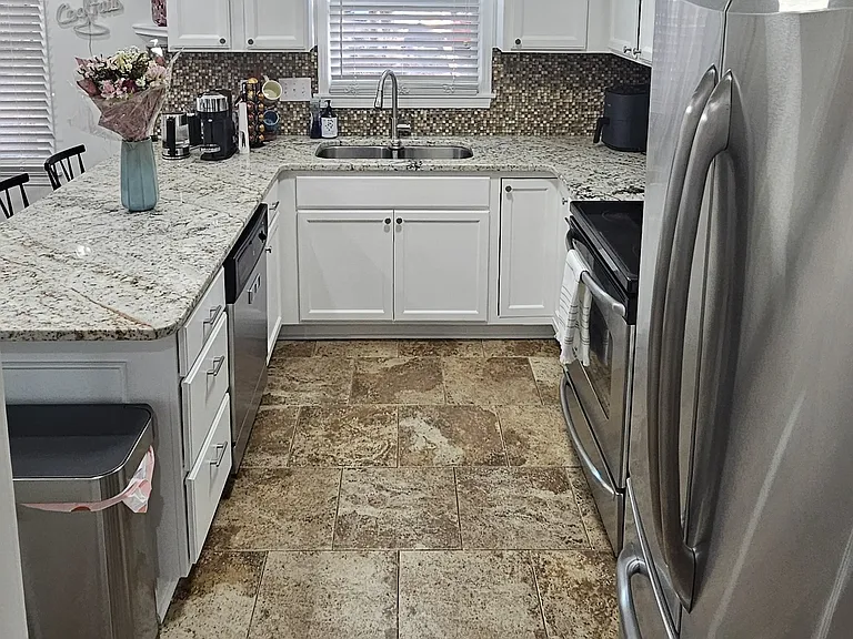 610-15 Pisgah Church Rd — Photo 12