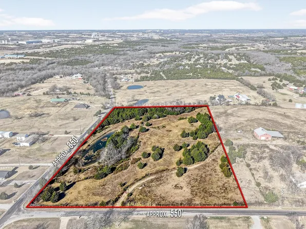 137 Stark Ln, Sherman, TX 75090