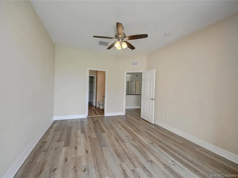 44 SE Sedona Cir #201 — Photo 22