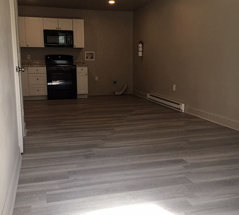 Open floor plan of the livingroom and kitchen
