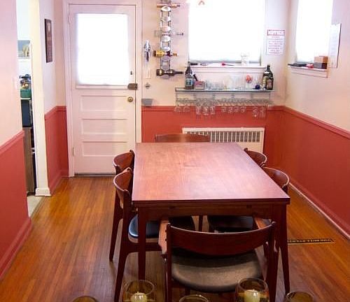 4th image of 1882 E 53rd St