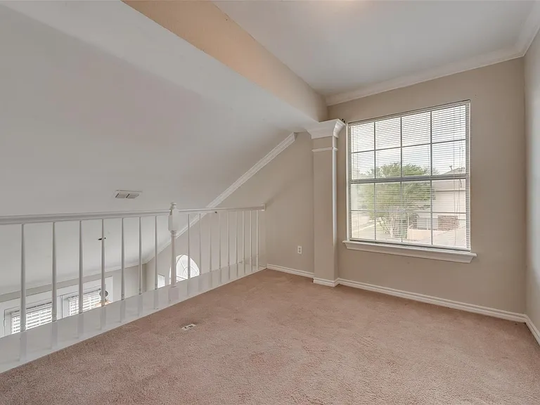 908 Stone Trail Dr — Photo 18