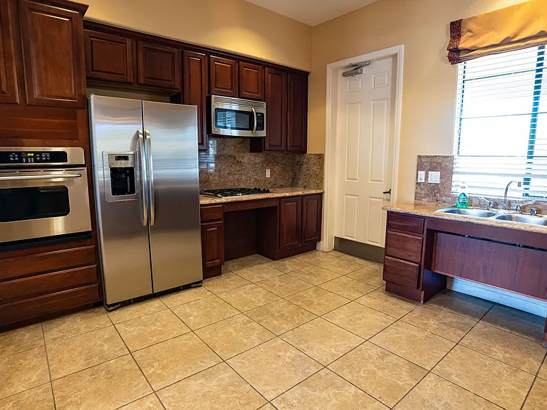 10643 Tray Mountain Ave — Photo 34