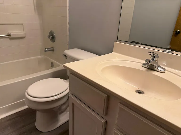 2208 Rebecca Cir — Photo 17