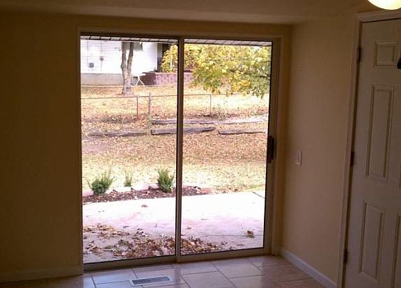 4th image of 1605 Yearling Dr