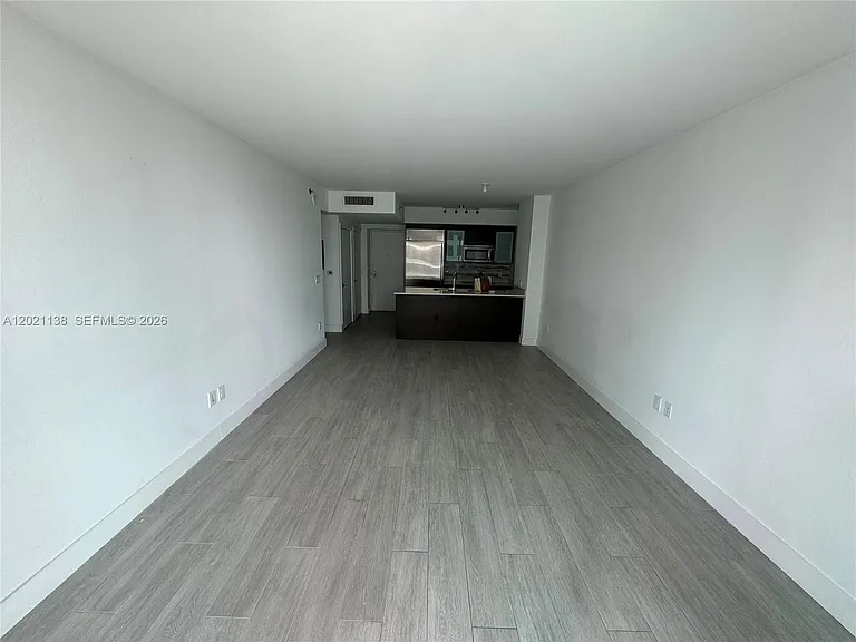 500 Brickell Ave #3204 — Photo 5