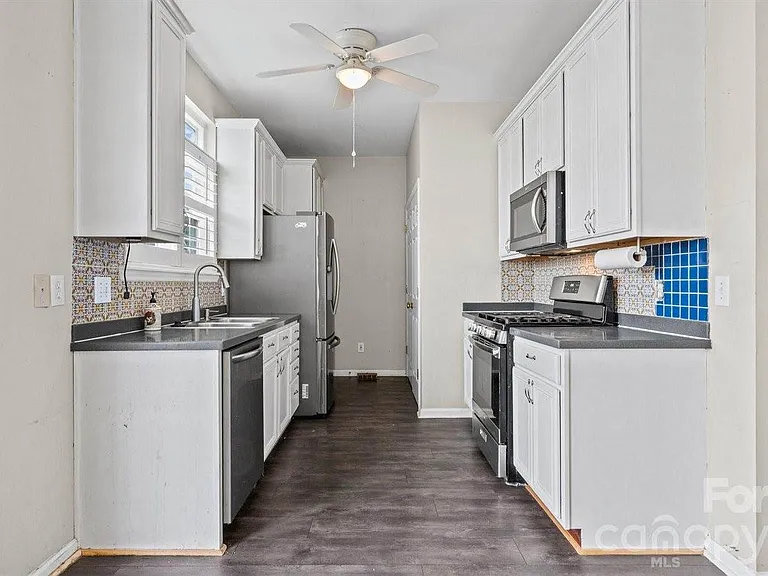 125 Forest Ridge Rd — Photo 18