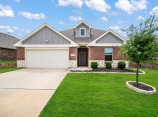 8408 Grand Oak Rd, Fort Worth, TX 76123