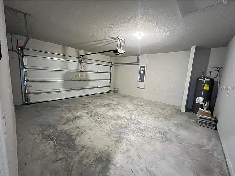 3079 Laurel Oak Ln — Photo 17