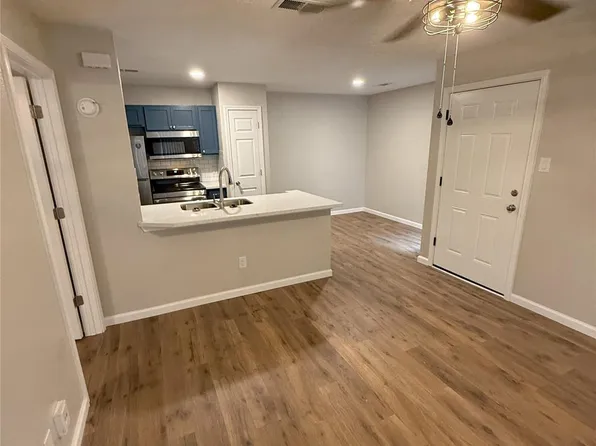 15534 Zabolio Drive #140, Houston, TX 77598