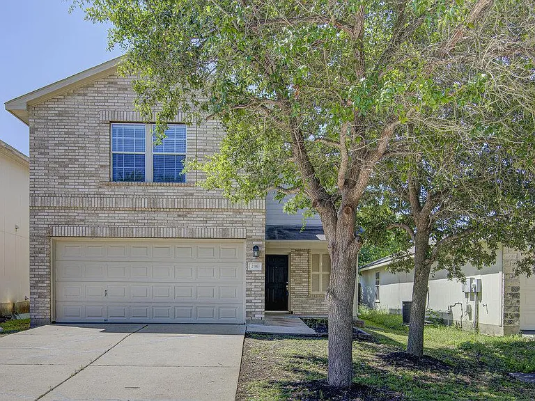 236 Black Forest Rd — Photo 1