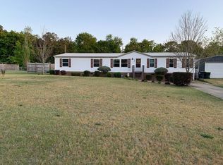 122 W Hampton St, Leesville, SC 29070