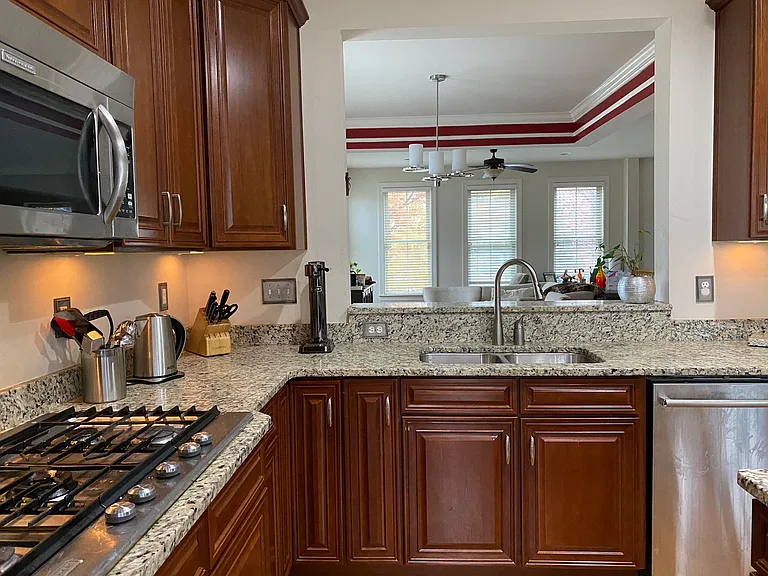 3321 S Kemper Rd — Photo 8