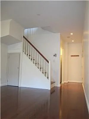 Rented by Living New York | media 4