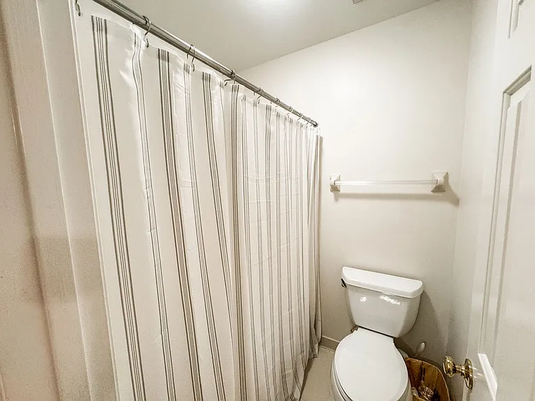138 Wood Creek Dr — Photo 25