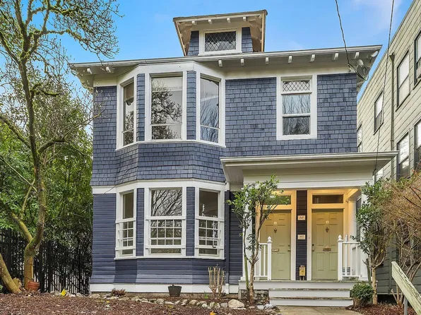 717 17th Ave #A, Seattle, WA 98122