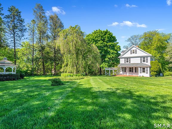 4th image of 286 Daniels Farm Road