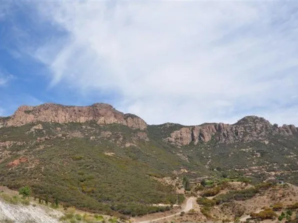 8567 Mipolomol Rd, Malibu, CA 90265