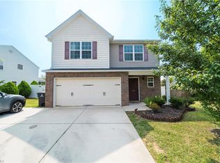 3321 Grandview Club Rd, Pfafftown, NC 27040