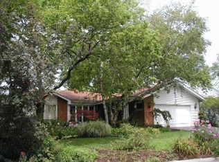 2616 Laurel Ln, Wilmette, IL