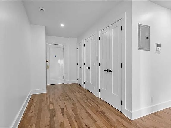 2nd image of 901 Avenue H APT 5B