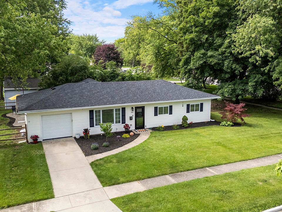 1st image of 104 Lones Dr