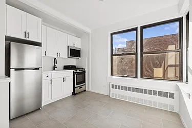 3500 Snyder Avenue, #7V