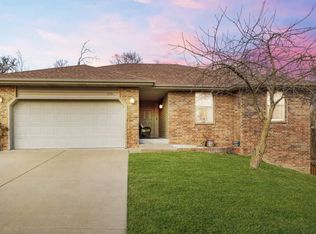 2531 W Talmage St, Springfield, MO 65803