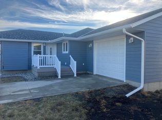 204 S Lincoln St, Wayne, NE 68787