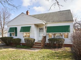 5691 Garfield Ave, Maple Heights, OH 44137