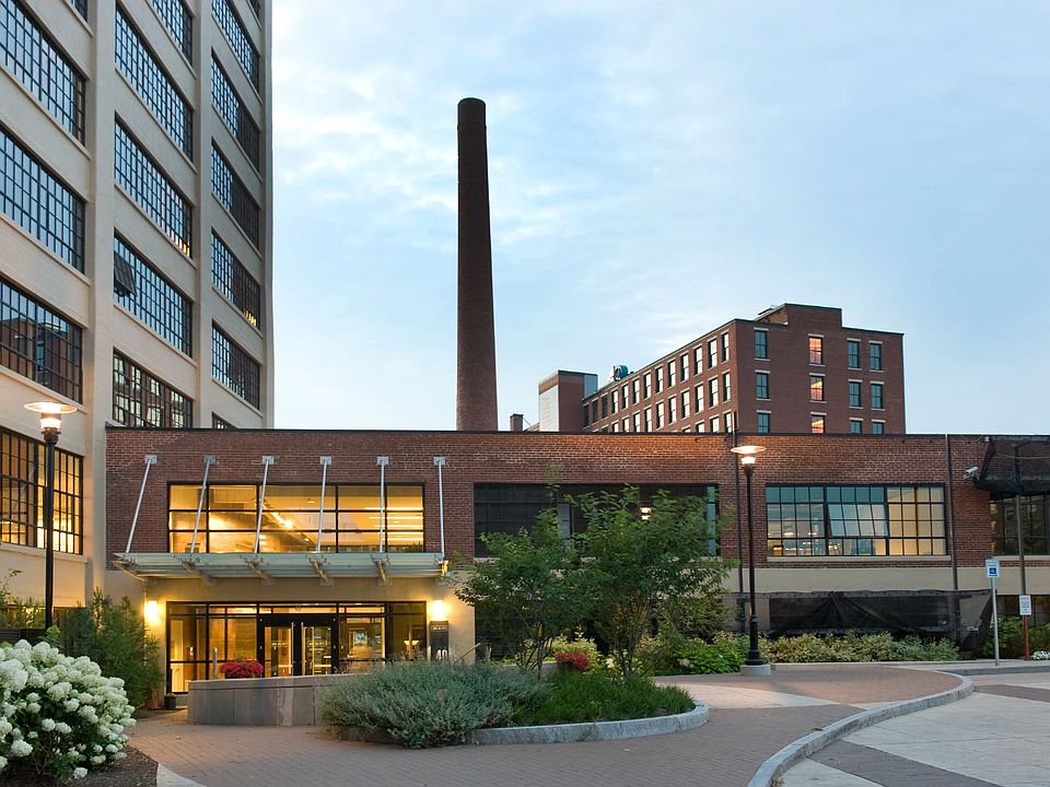 1st image of 40 Locke St #1-712