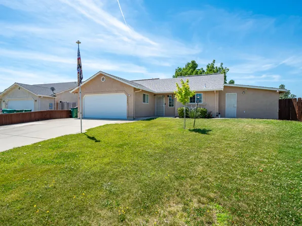 16863 Winchell Dr, Redding, CA 96003