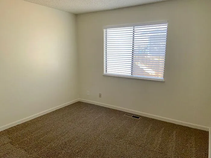 1250 Sutro St #A — Photo 13