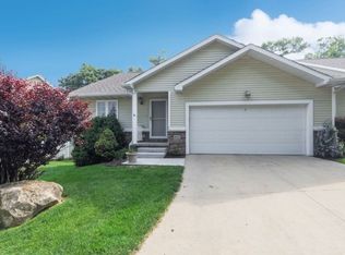 5555 Meredith Dr #1B, Des Moines, IA 50310