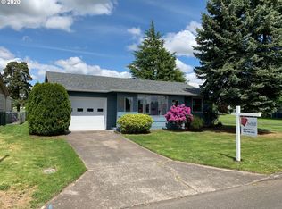 2005 W Hayes St, Woodburn, OR
