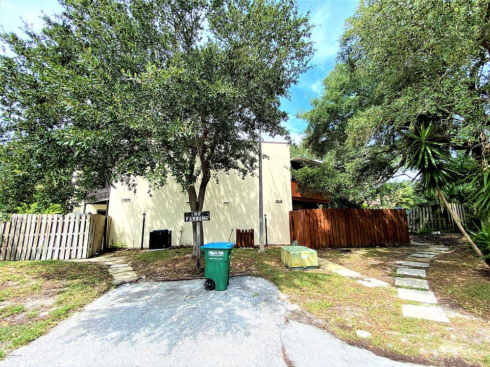 1st image of 8711 Lantana Ct #8711
