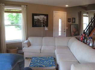 411 Lakeshore Blvd, Norton Shores, MI