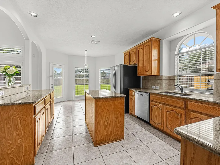9507 Horton Landing Ln — Photo 7