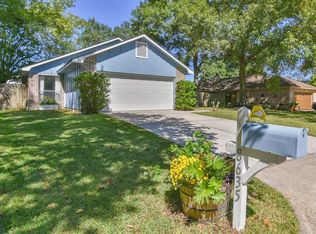 8635 Summit Pines Dr, Humble, TX 77346