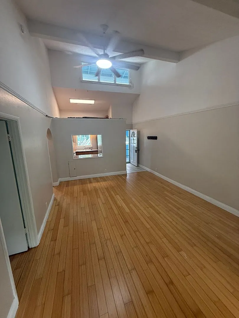 Hokulani in Kailua — Photo 1