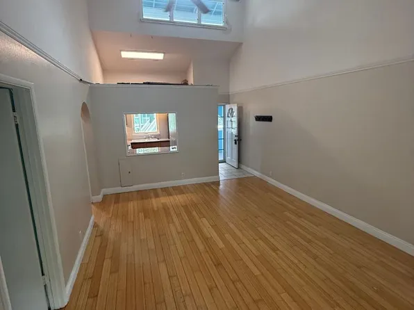 355 Aoloa St APT H204, Kailua, HI 96734