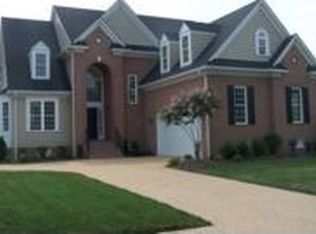 105 Nottinghamshire, Williamsburg, VA 23188