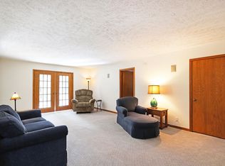 698 144th Ave, Holland, MI 49424