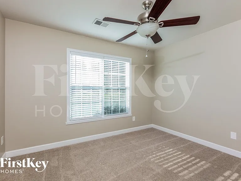 5810 Sycamore Glen Rd — Photo 10