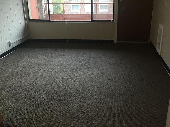 4th image of 1120 NE 43rd St APT 306