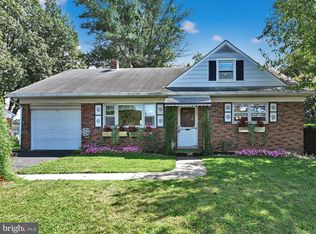 204 Phillip Dr, Myerstown, PA 17067