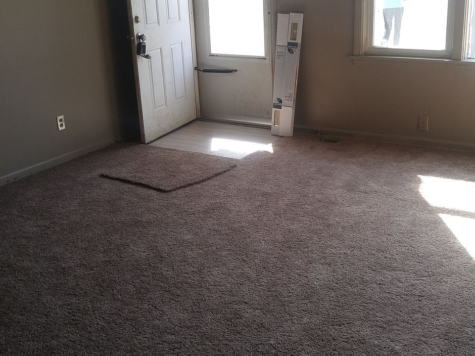 Living Room/Front Door