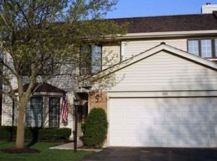 1514 Loatonia Ct, Libertyville, IL 60048