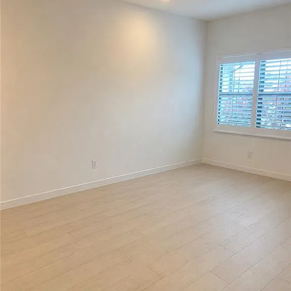 14866 Loggerhead Dr — Photo 9
